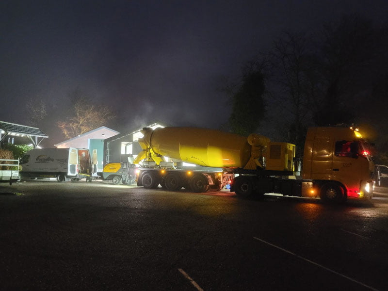 Beton Storten Voor Dag En Dauw Voordat Er Mensen Komen Honing Kopen