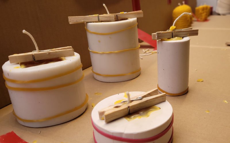 Waskaarsen In Siliconen Mallen Afkoelen En Uitharden 