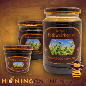 Boekweithoning kopen doe je bij de imker. Op deze foto verschillende potten pure boekweithoning bestellen.