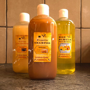 Honingshampoo met propolis of royal jelly kopen. Badschuim met honing is goed voor je huid