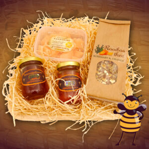 Een cadeaupakket met honing en honingsnoep kopen. Bovendien bestel je dit cadeaupakkertje met rooibosthee met sinaasappel en hakhoning