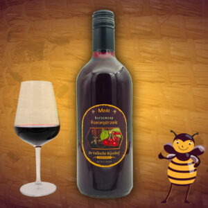 Deze fles met Mede met Kersensap heeft een prachtige dieprode kleur. bestel deze heerlijke honingdrank met kersensap hier online.