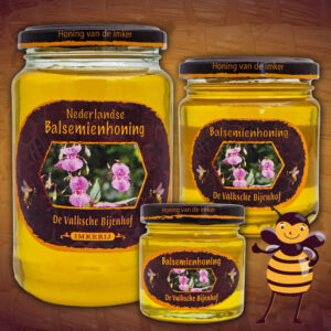 Balsemienhoning uit de Biesbosch is een lekker milde honing met een zacht fruitige smaak. De Balsemienhoning heeft een licht gele kleur en komt uit de omgeving van Werkendam